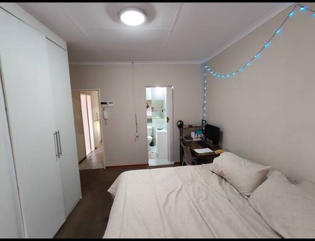 3 BEDROOM TOWNHOUSE FOR SALE IN SAFARI GARDENS